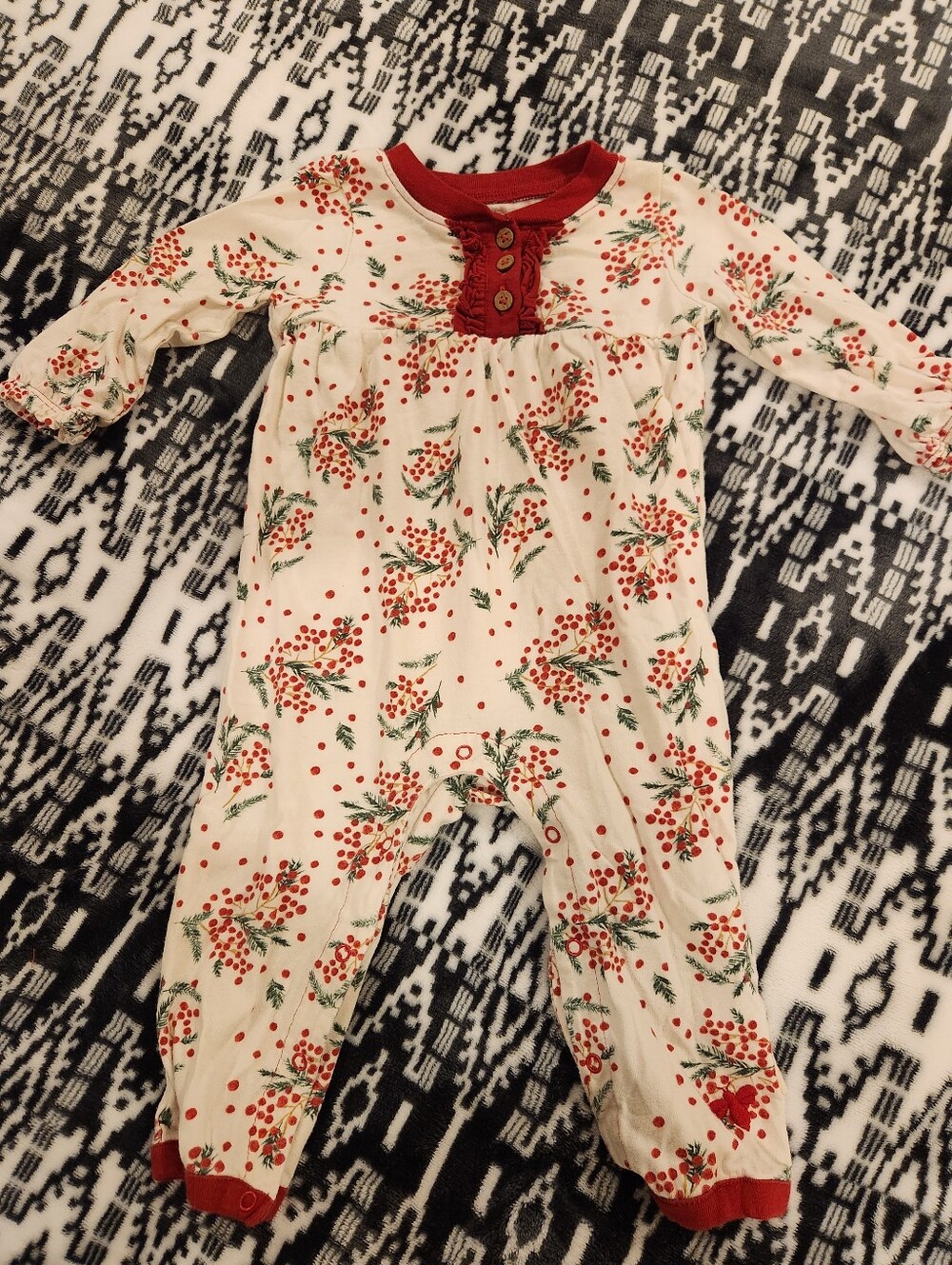 Burt's Bees Baby Cream and Red Holiday Berry One-Piece, Size 3-6M
